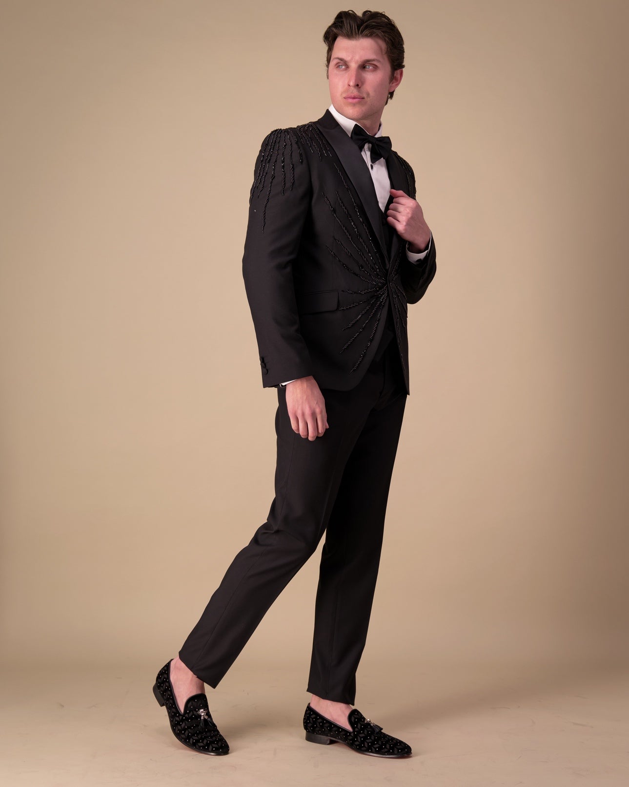 Recluse - Ceremony Suit - Suit by Urbbana