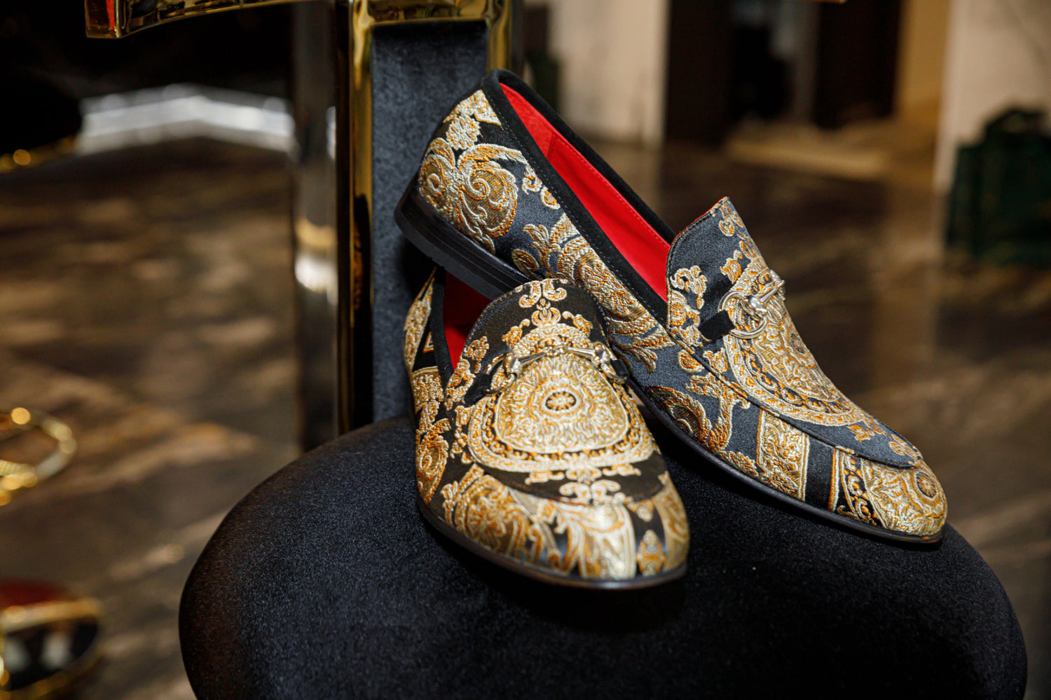 The Baroque Loafers - Black - Loafers by Urbbana