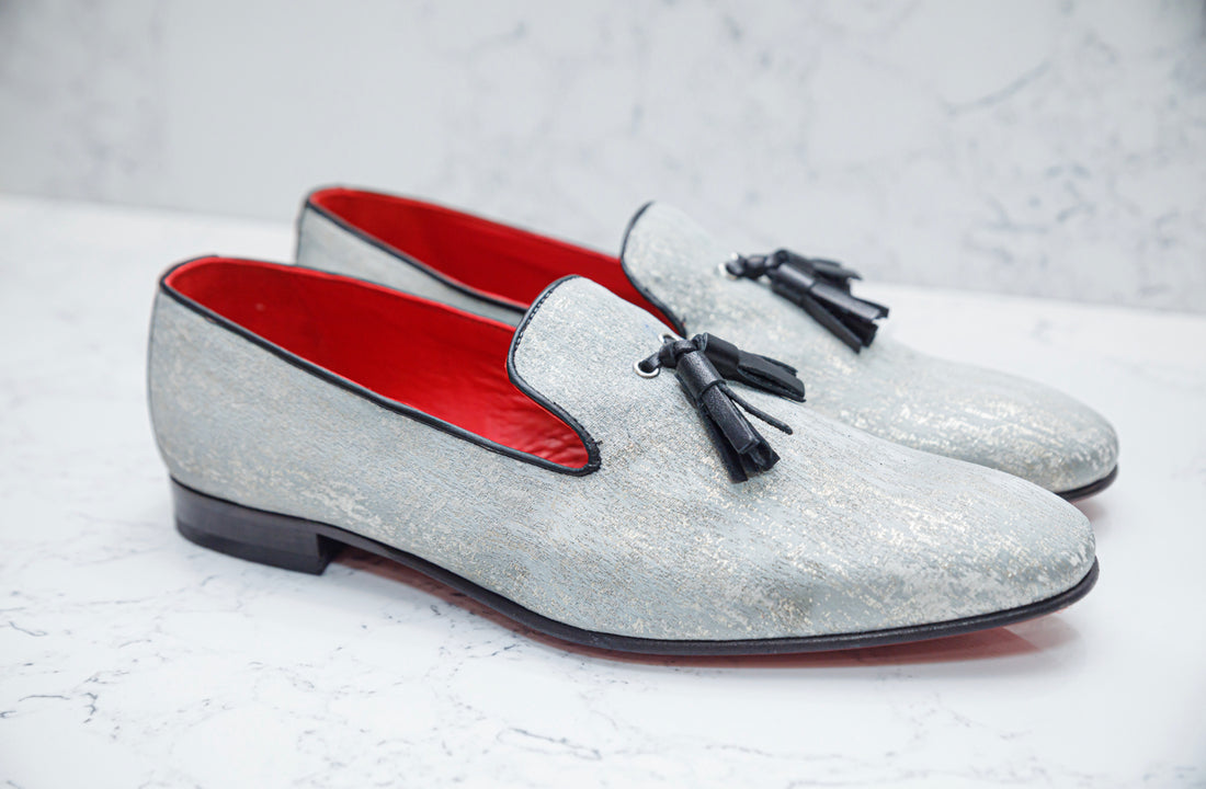 The Showtime Loafers - White/Gold - Loafers by Urbbana