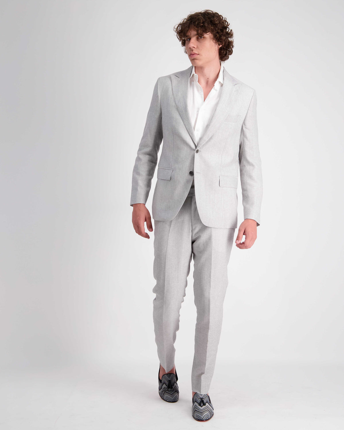 URBBANA Bellucci silver Loro Piana-cloth suit.