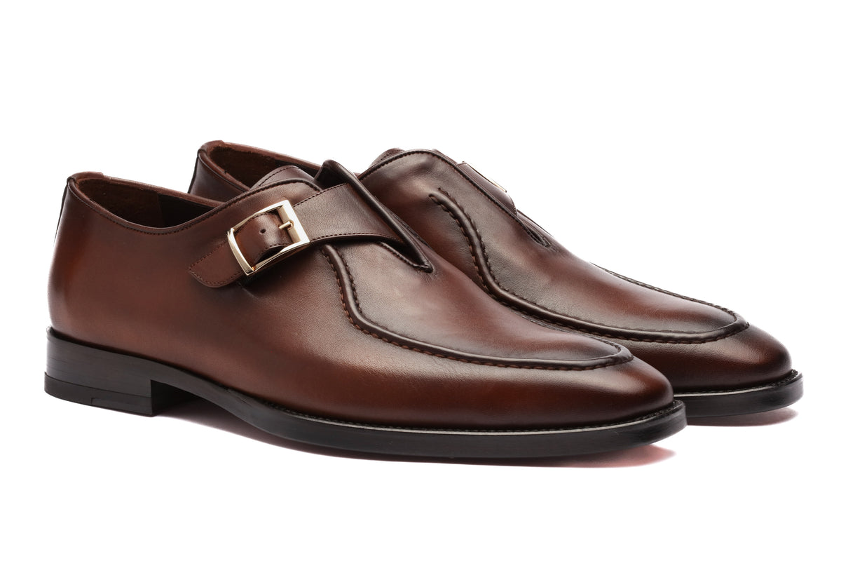 URBBANA cognac single-monk loafers.