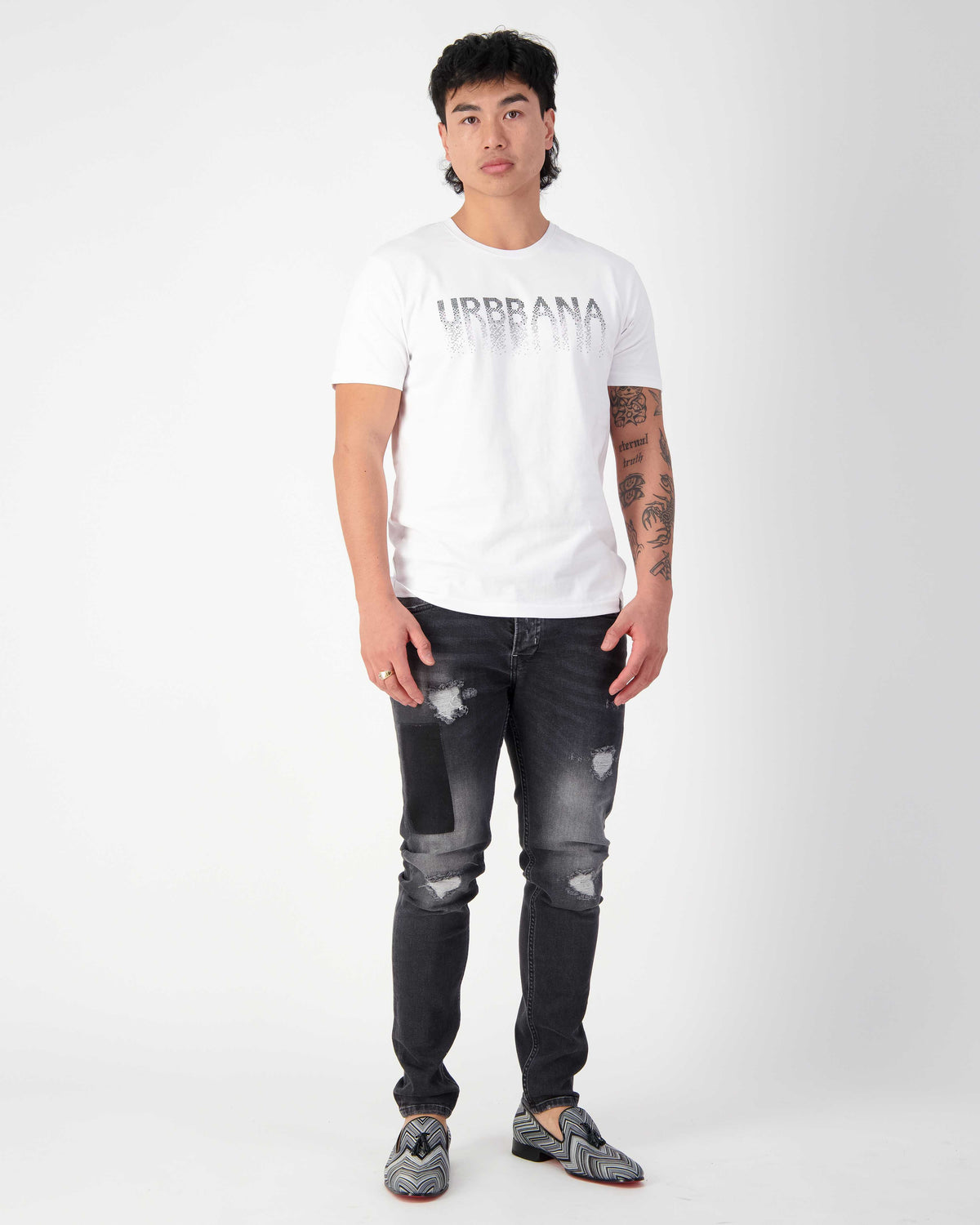 URBBANA cotton T-shirt with crystal rhinestone embellishment.