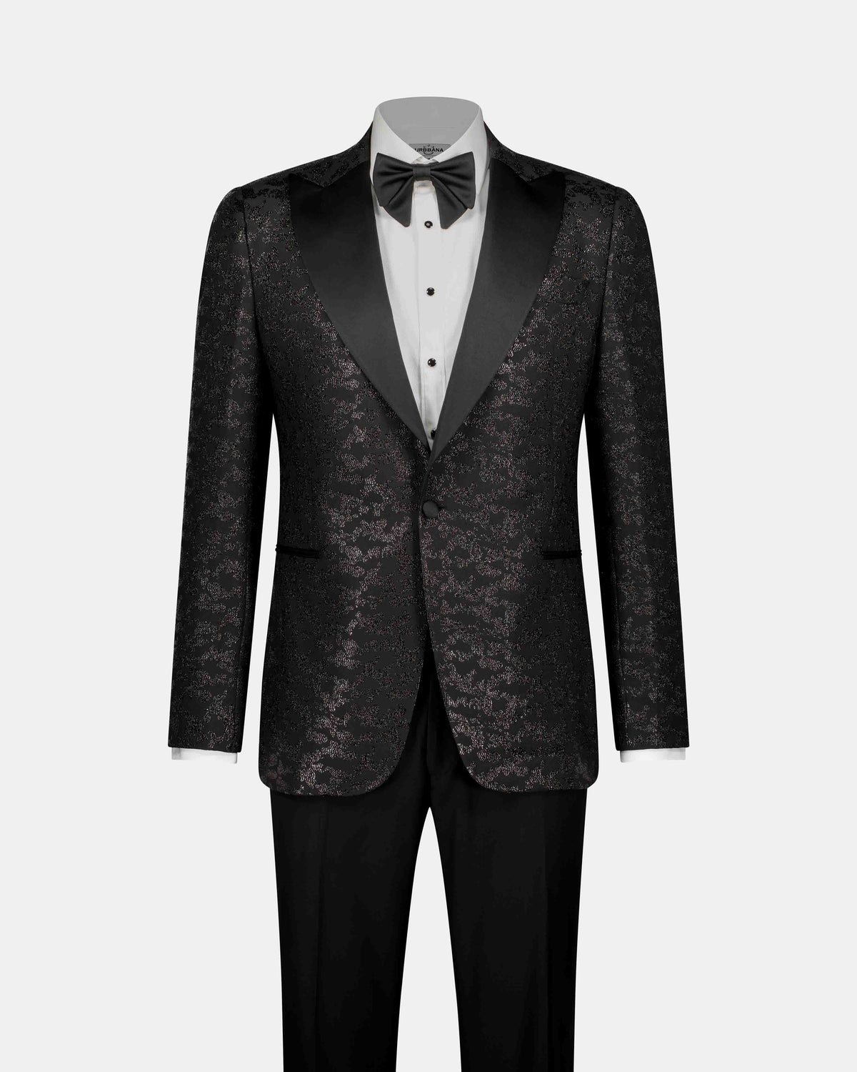 URBBANA Fenrir ceremony suit.