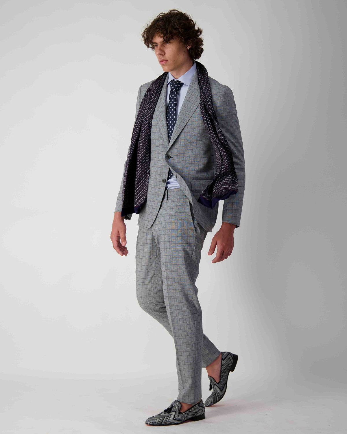 URBBANA Ferruccio grey Zegna-cloth suit.